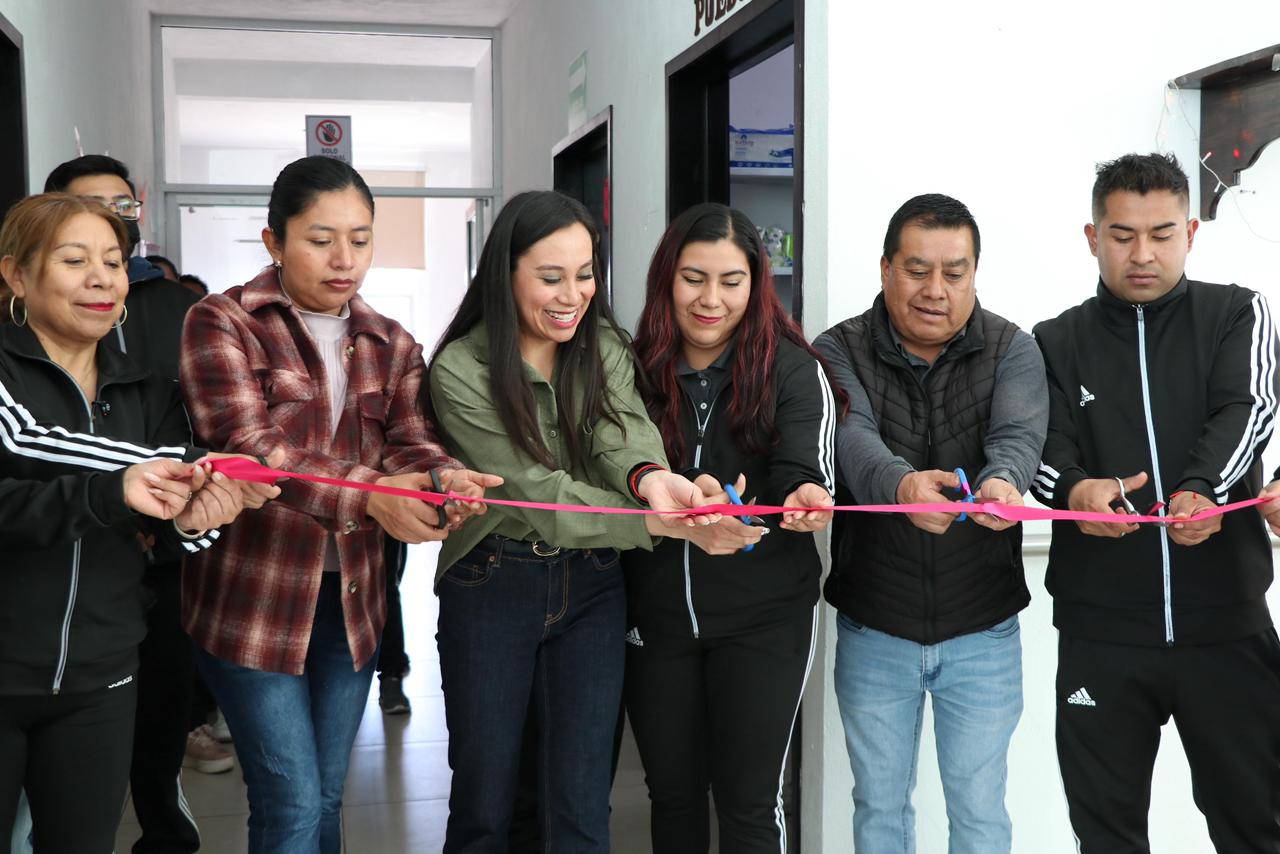 Inauguran en Ixtenco la “Farmacia del pueblo”, con precios más bajos que farmacias de bajo costo