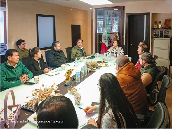 UPTLAX Y AYUNTAMIENTO DE ZACATELCO COORDINAN ACCIONES PARA REFORZAR LA SEGURIDAD DE ESTUDIANTES