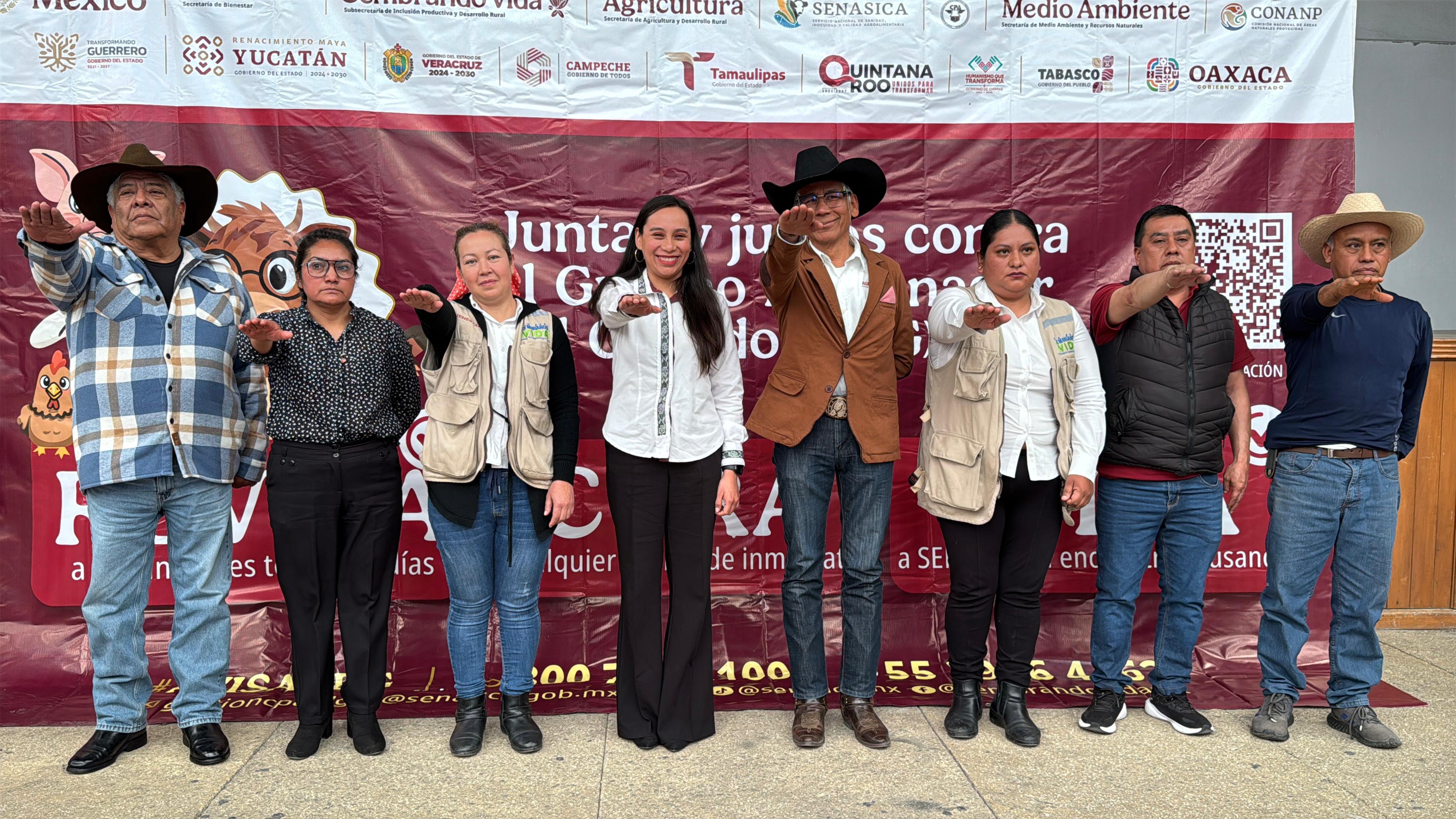 Conforman comité para combatir el gusano barrenador del ganado en Ixtenco