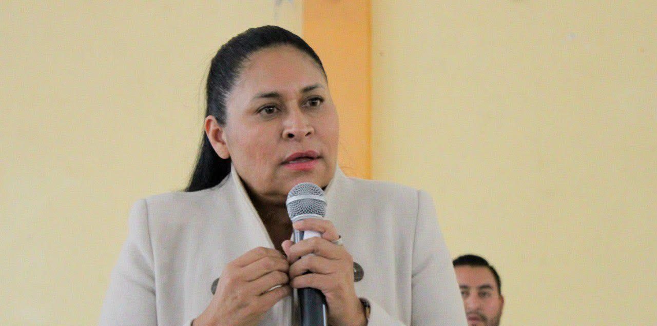 Llama Ana Lilia Rivera a profundizar el cambio ante tiempos complejos