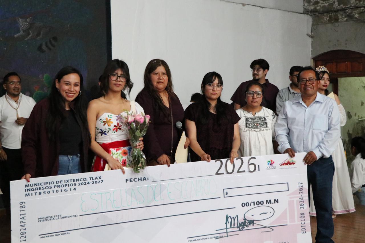IXTENCO RECONOCE EL TALENTO DE SUS ARTISTAS EN EL CONCURSO DE CANTO «ESTRELLAS DEL ESCENARIO»