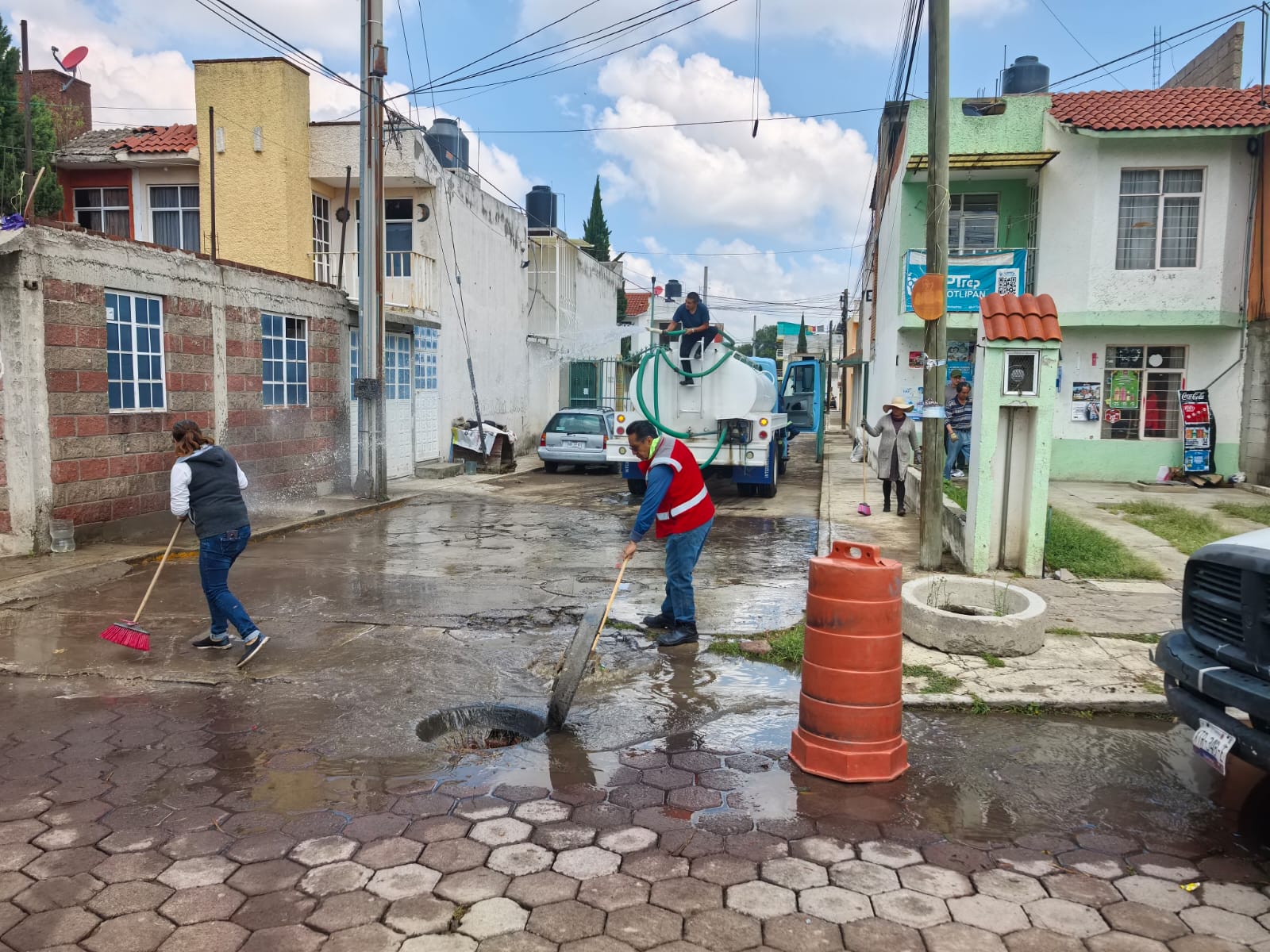 Emprende Yauhquemehcan acciones de limpieza y atención a comunidades por lluvias