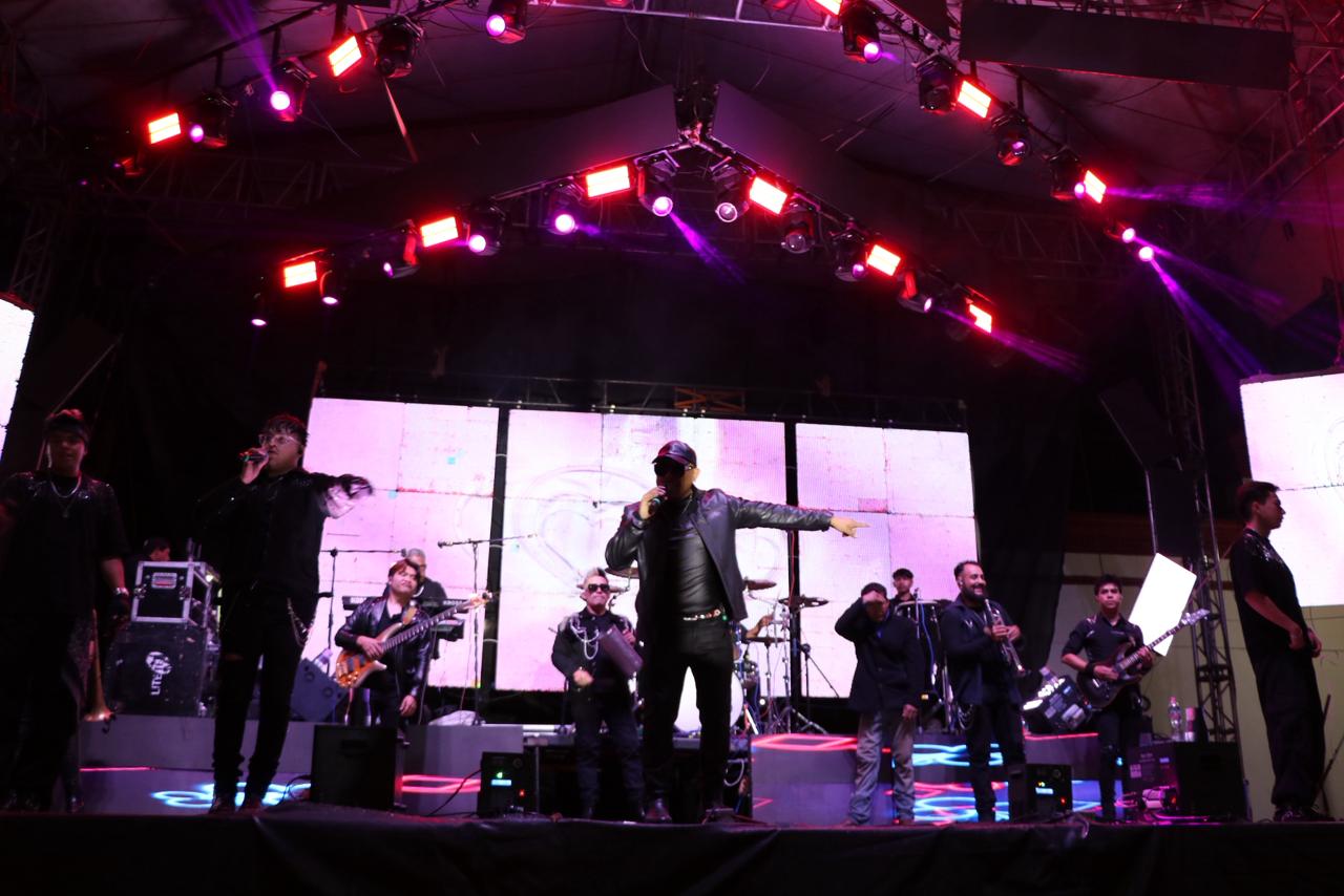 CON GRAN ÉXITO SE LLEVÓ A CABO EL GRAN BAILE DE FERIA IXTENCO 2026