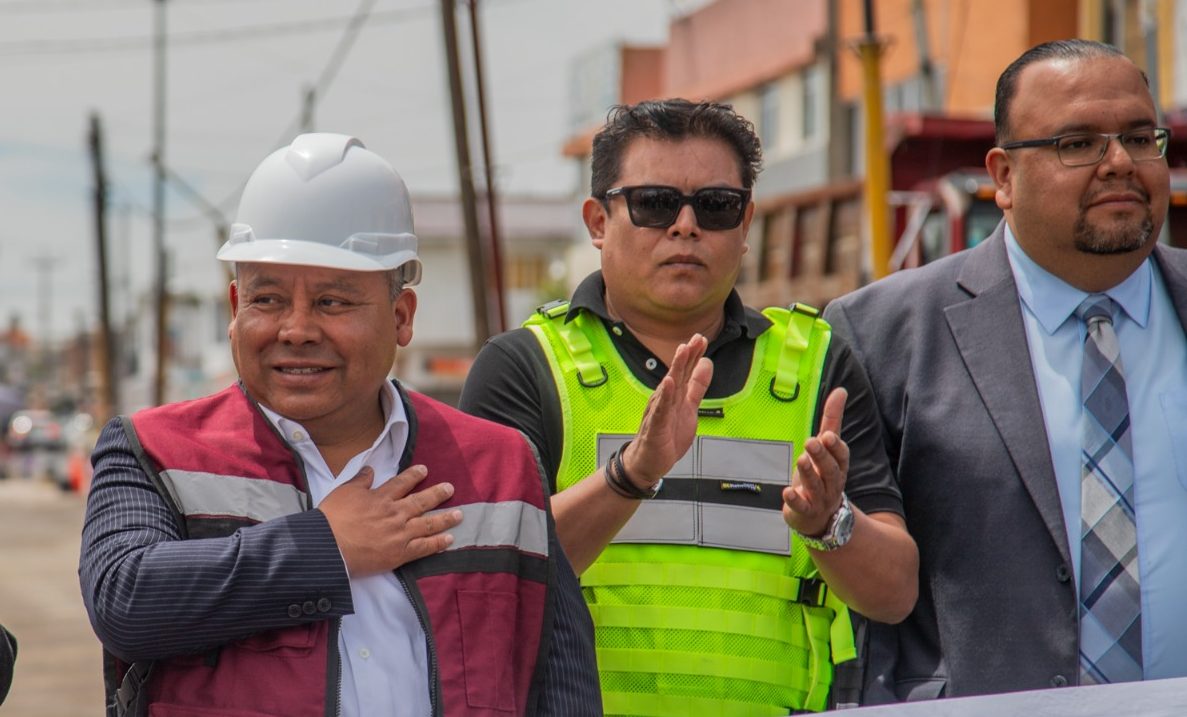 INICIA APIZACO REHABILITACIÓN DE LA CALLE BARBERÁN Y COLLAR Y EXPLANADA DEL MERCADO 12 DE MAYO