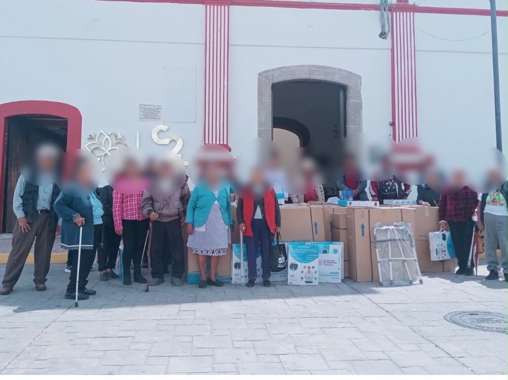 CON TRABAJO COORDINADO Y GESTIÓN, SMDIF IXTENCO ACERCAR APOYOS A QUIENES MÁS LO NECESITAN
