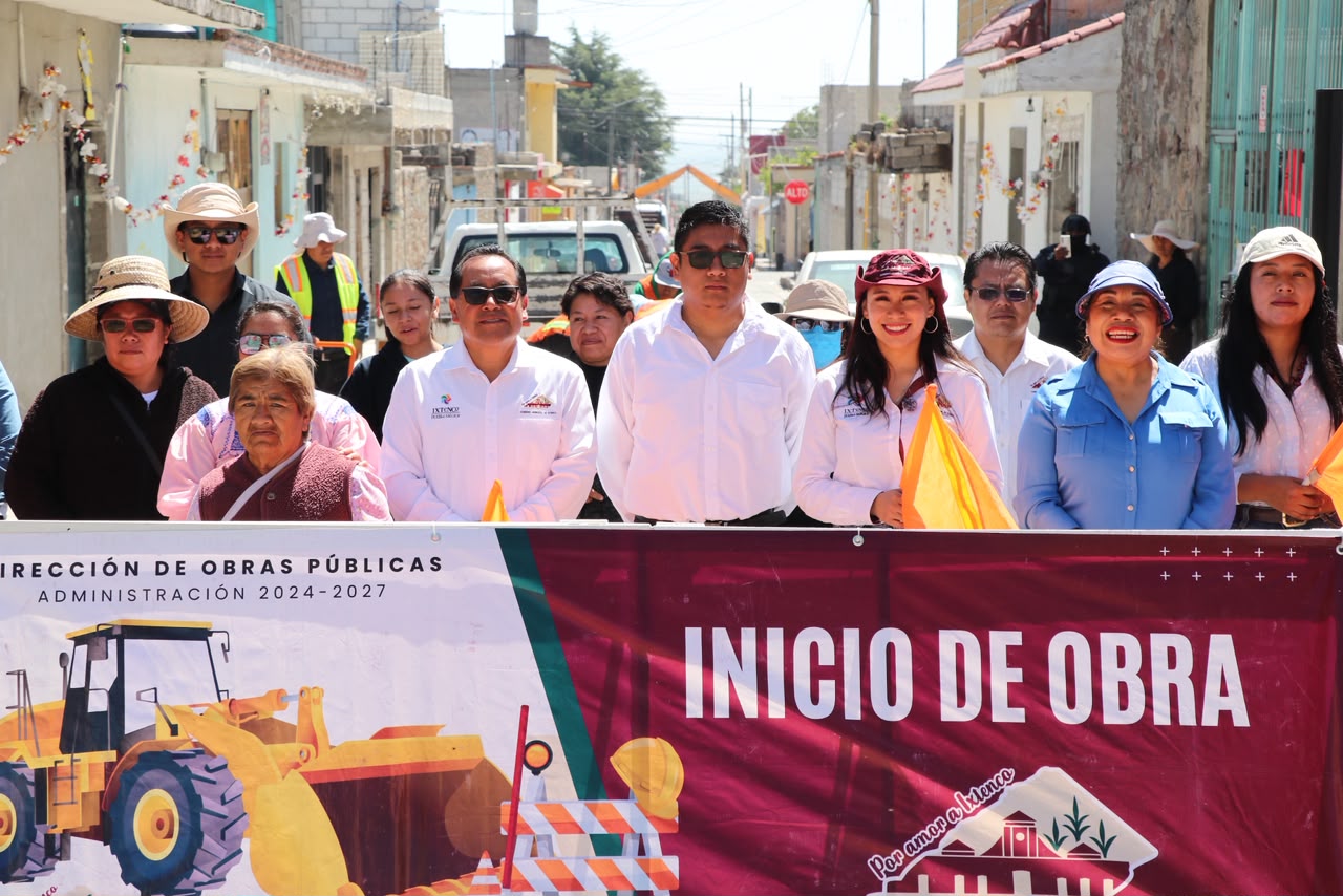 GOBIERNO DE IXTENCO INICIA UNA OBRA HISTÓRICA DE DRENAJE SANITARIO EN LA CALLE 4 PONIENTE