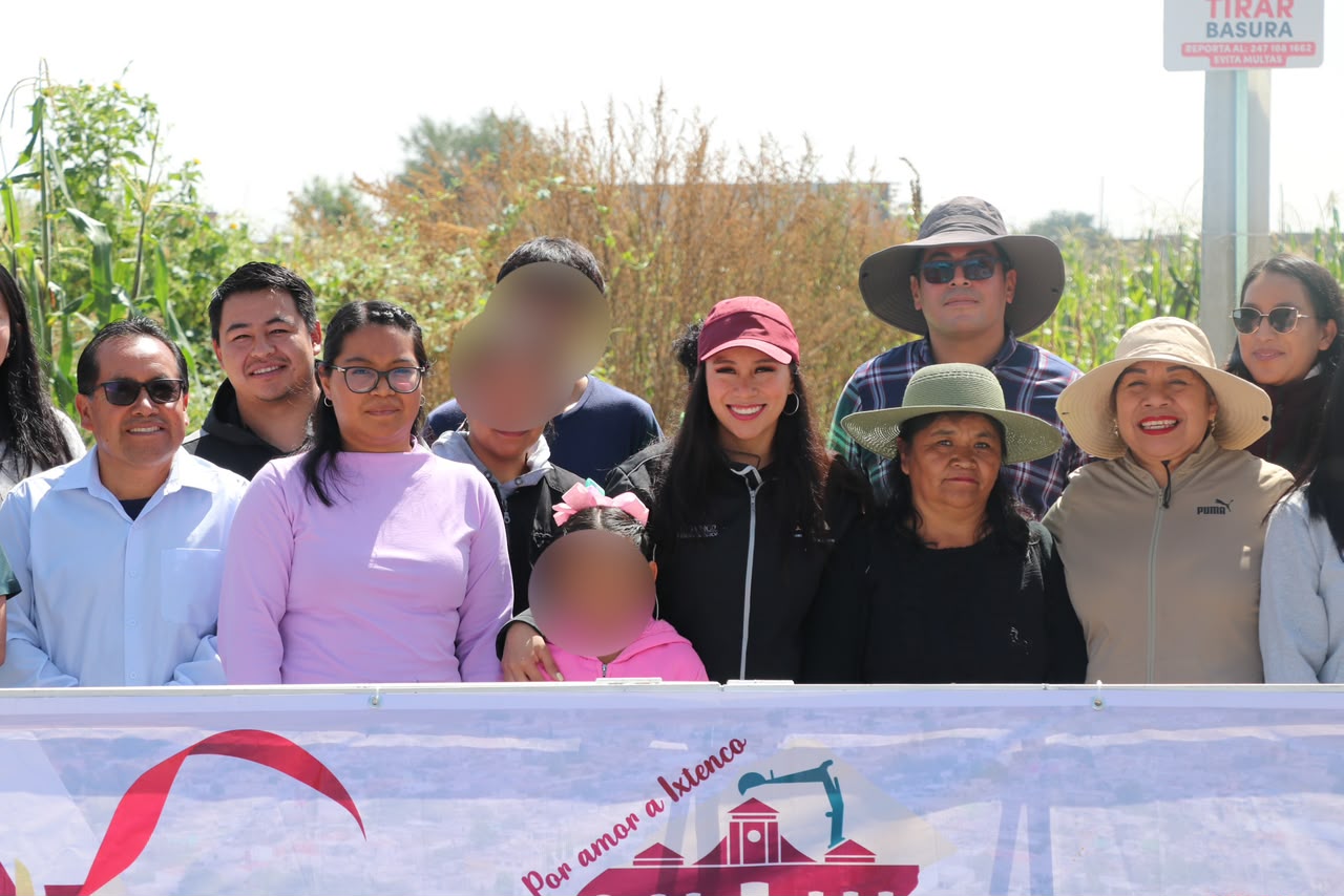 ALINE LAZO ENTREGA OBRA DE AMPLIACIÓN DE RED ELÉCTRICA EN CALLE 3 ORIENTE