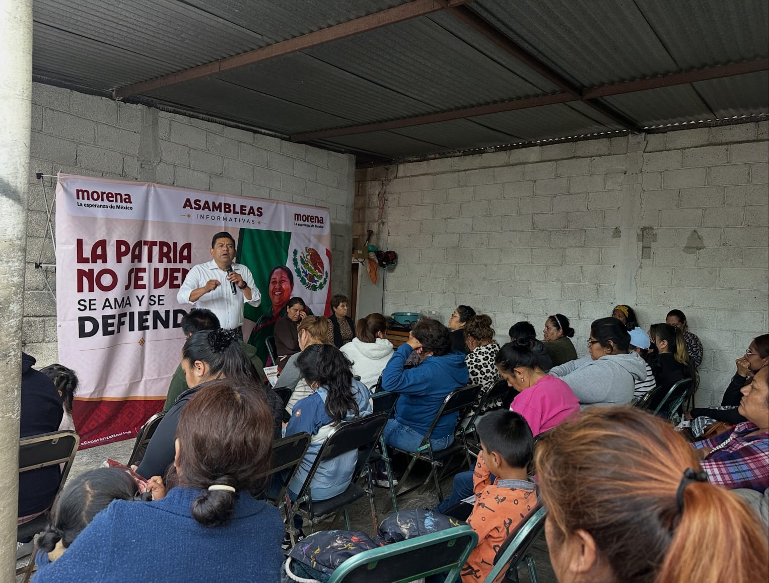 Carlos Augusto Pérez Hernández llama a fortalecer la soberanía con un pueblo informado en Santa Apolonia Teacalco