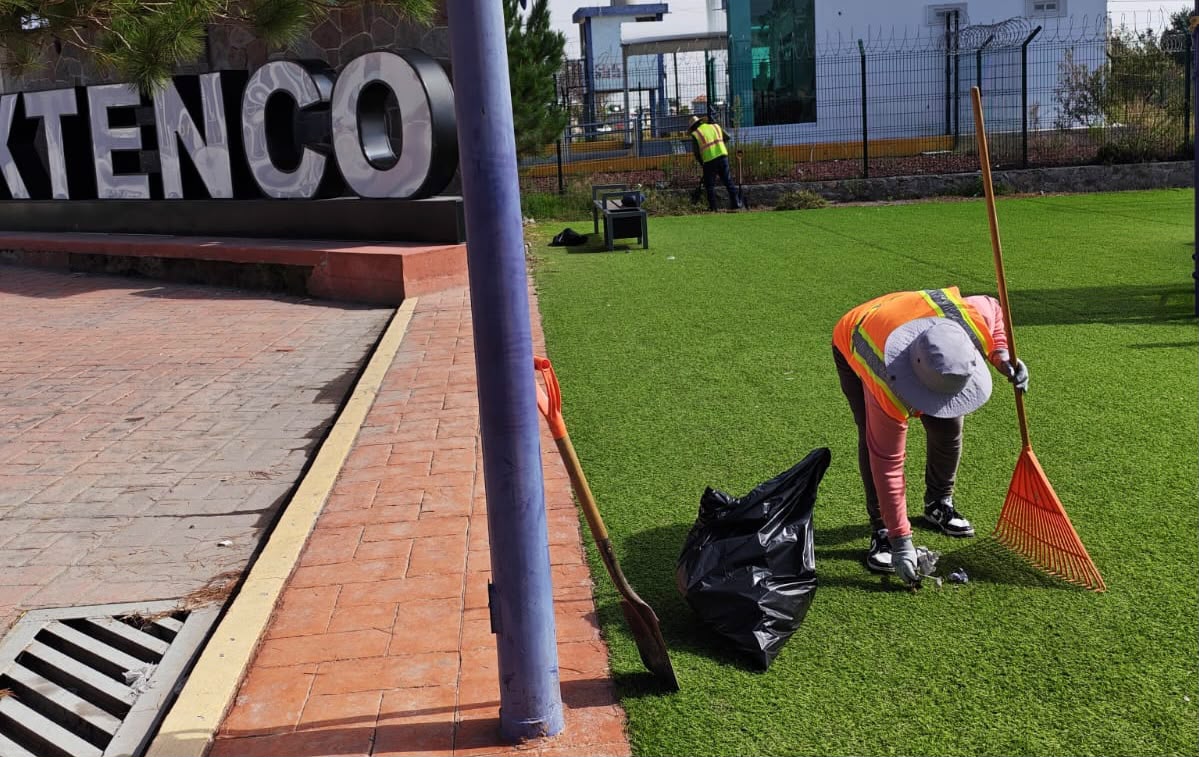 GOBIERNO MUNICIPAL DE IXTENCO REALIZA LIMPIEZA Y MANTENIMIENTO EN PARQUE RECREATIVO