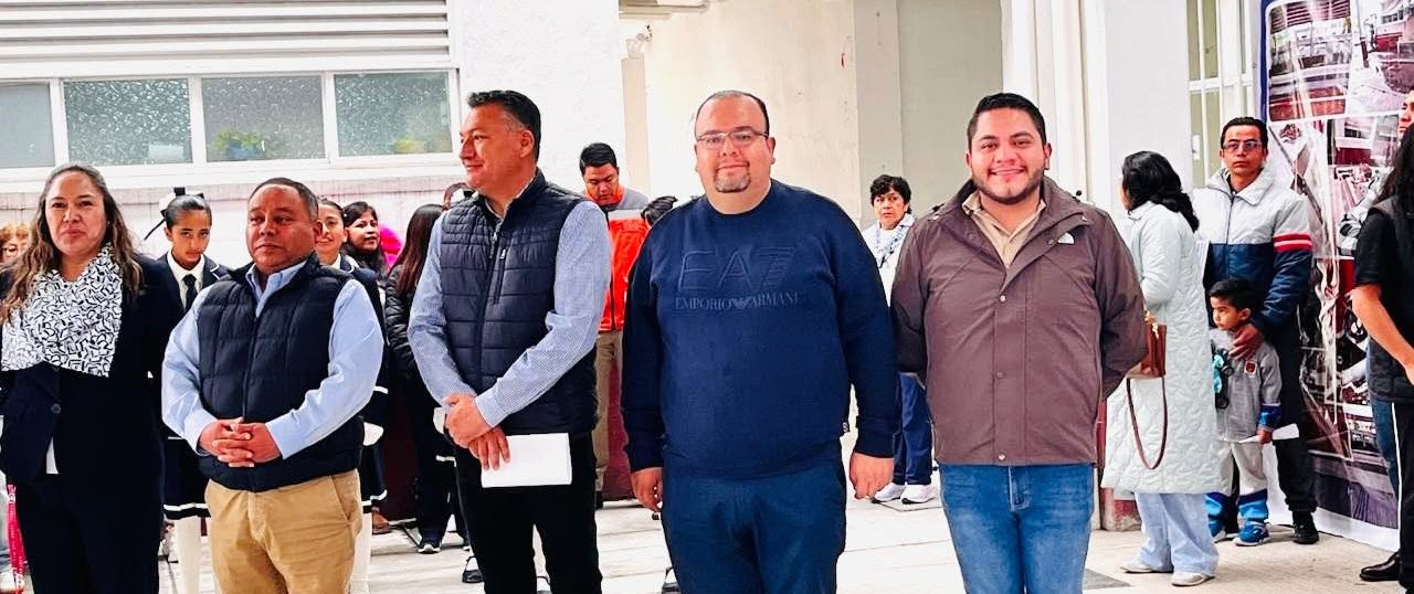 Luis Fernando Bonilla presente en la rehabilitación de la primaria Benito Juárez
