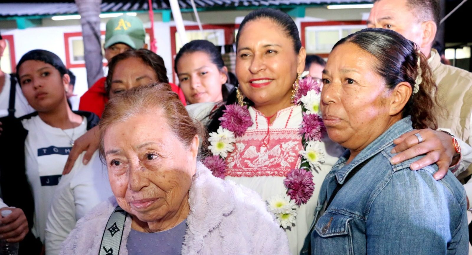 Con cercanía y unidad, Ana Lilia Rivera fortalece su vínculo con las familias de Tlaxcala