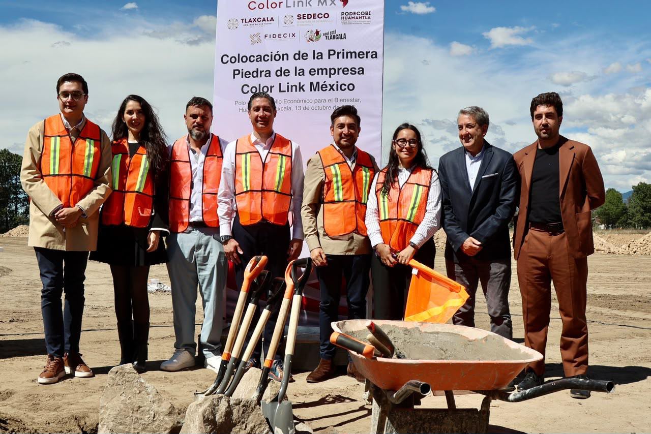 COLOCAN PRIMERA PIEDRA DE EMPRESA QUE OPERARÁ EN EL POLO DE DESARROLLO DE HUAMANTLA.