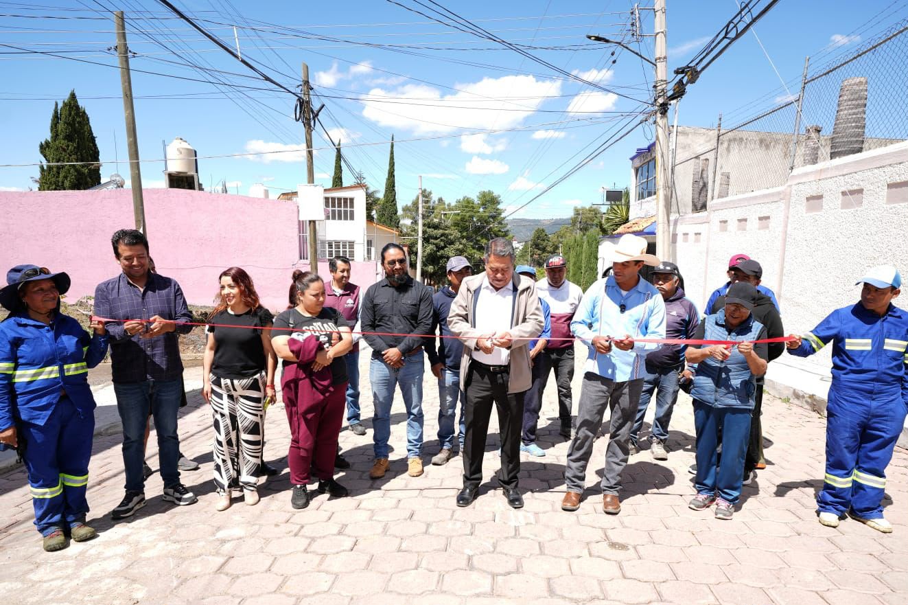 AYUNTAMIENTO DE TLAXCALA RENUEVA DRENAJE SANITARIO EN SAN GABRIEL CUAUHTLA TRAS 40 AÑOS DE SERVICIO