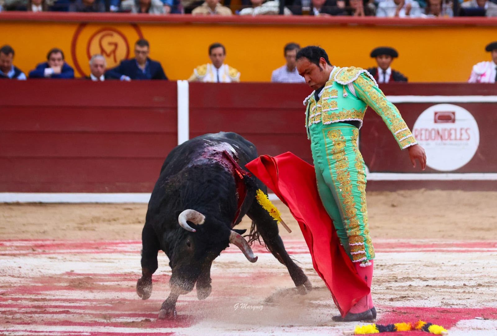 JOSÉ LUIS ANGELINO DE ARRIAGA SE DESPIDE DE LOS RUEDOS CON TRES OREJAS EN “TLAXCALA, LA FERIA DE FERIAS 2026”