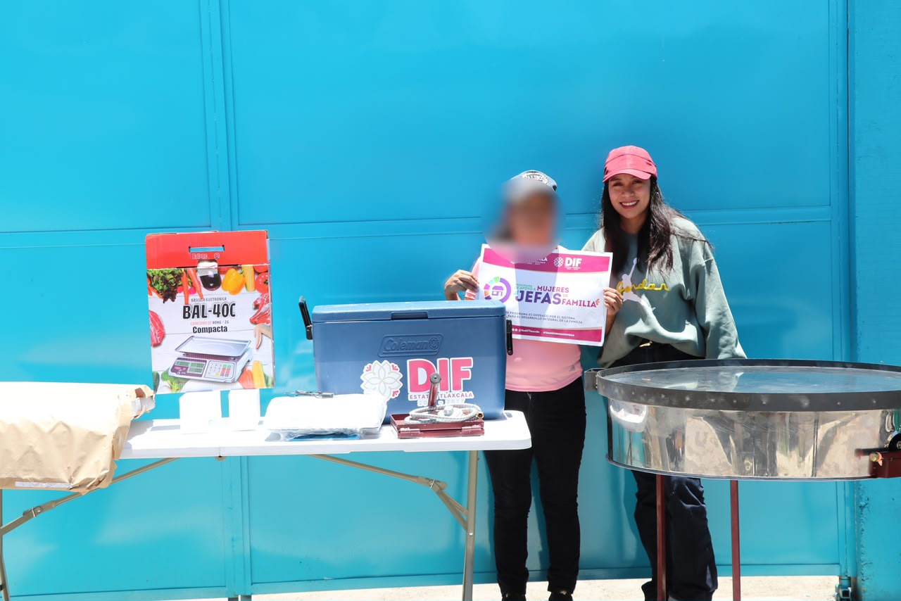 CONCLUYE SMDIF IXTENCO ENTREGA DE 13 EMPRENDIMIENTOS DEL PROGRAMA «JEFAS DE FAMILIA»
